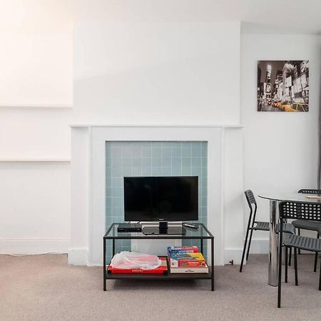 Guestready - Modern 2-Bed For 4 In Golders Green! Londra Exterior foto